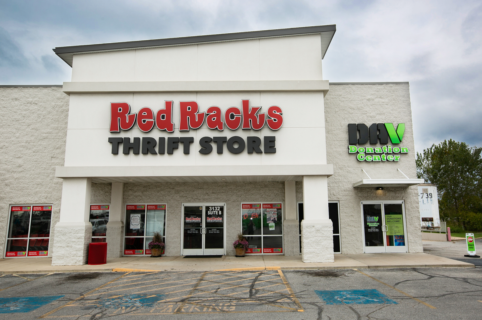 Red Racks Joplin — Rangeline storefront