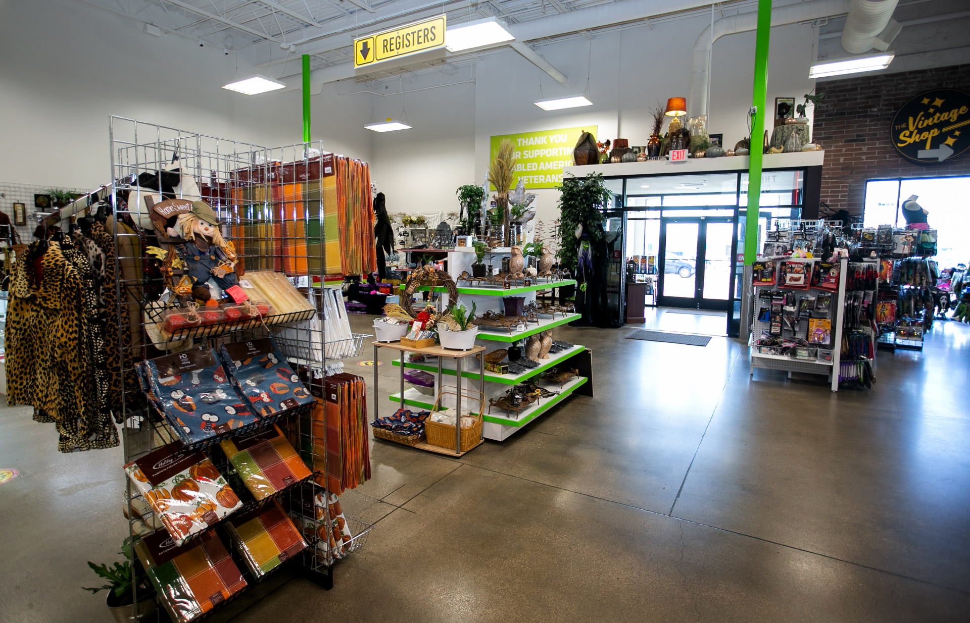 Front entry and seasonal merchandise displays